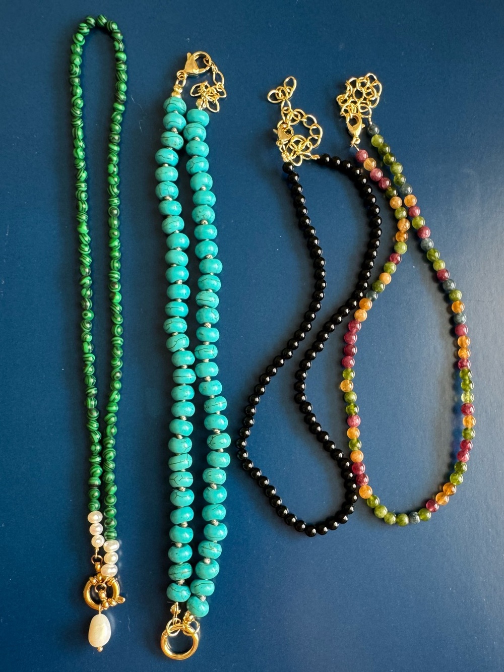 Multi-Color Beaded Women's Necklace Set - Green, Turquoise, Black